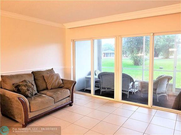 3rd image of 3300 N Palm Aire Dr APT 105