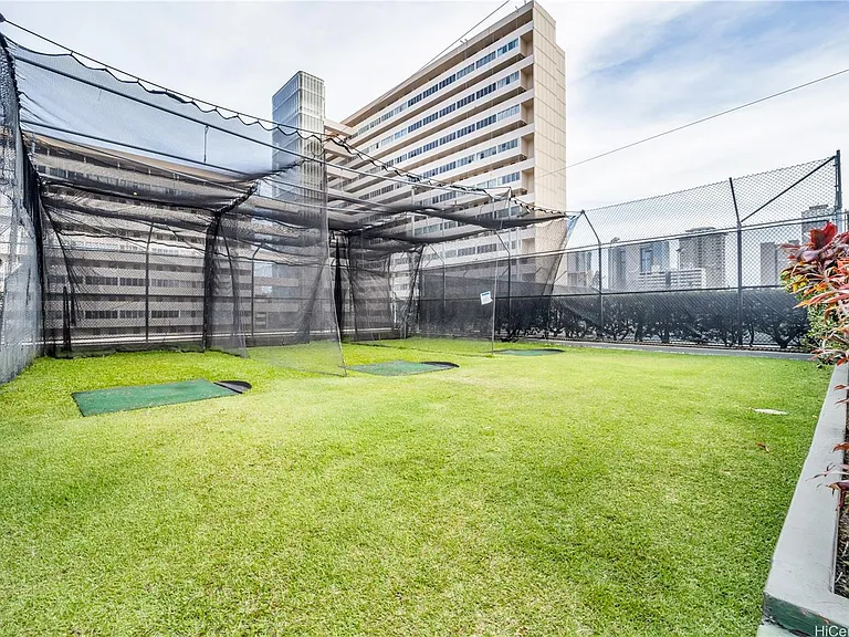 2333 Kapiolani Blvd #405 — Photo 8