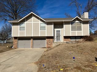 19208 E 12th Street Ct N, Independence, MO 64056