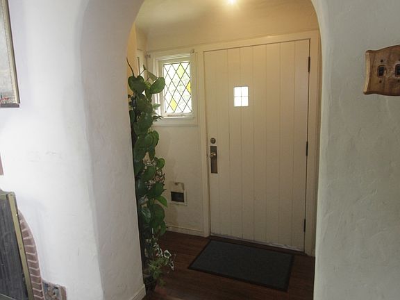 4th image of 2120 Markham Way