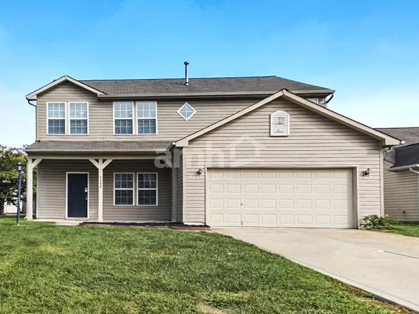 1355 Round Lake Rd, Greenwood, IN 46143