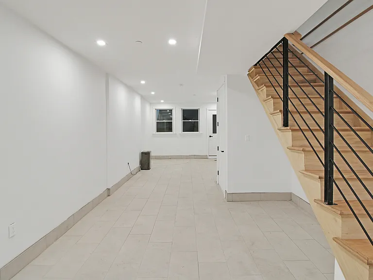 813 Greene Ave #1 — Photo 8