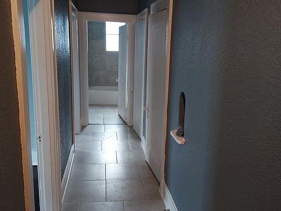 2nd image of 1212 W 17th Ave #1212