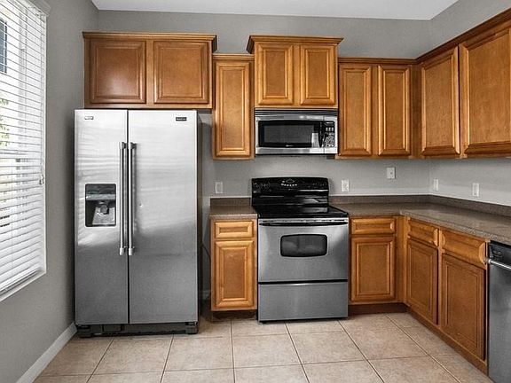 5th image of 1545 Broken Oak Dr Unit 36B