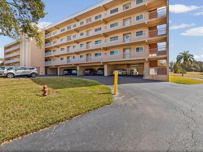 9461 Harbor Greens Way APT 207, Seminole, FL, 33776