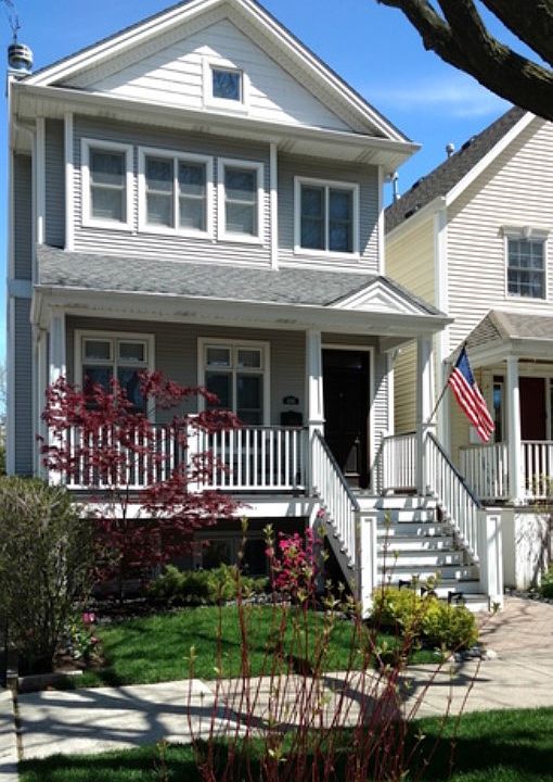 1st image of 4245 N Oakley Ave