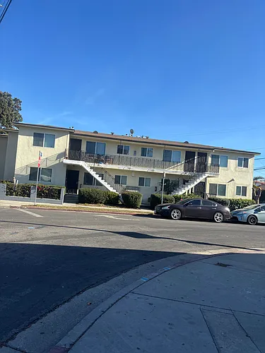 1600 S Ridgeley Dr #3 Photo 1