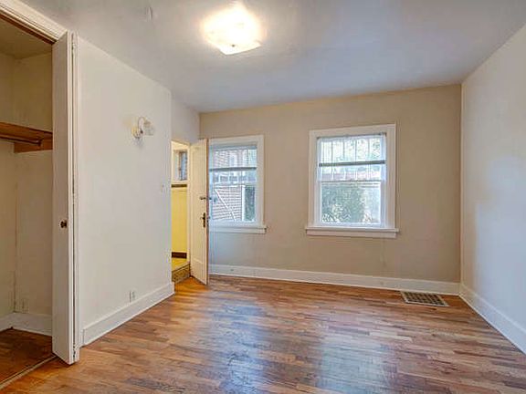 1010 Lincoln Unit 2 Bedroom