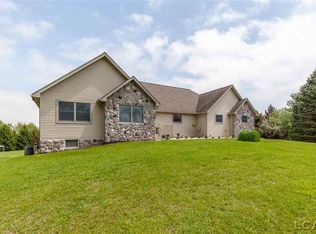 16221 Sheridan Rd, Clinton, MI 49236