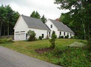 11 Little Brook Dr, Falmouth, ME 04105