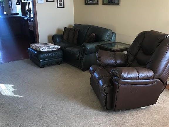 3rd image of 717 N River Rock Dr