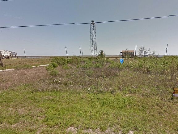 3rd image of 1824 Galveston Ave