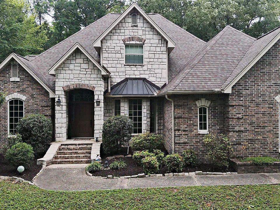 1st image of 111 Apple Blossom Dr