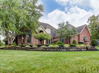 325 Pheasant Run Pl, Findlay, OH 45840