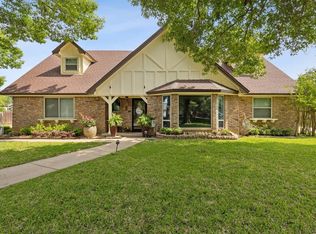 6208 Glengarry Ct, North Richland Hills, TX 76180