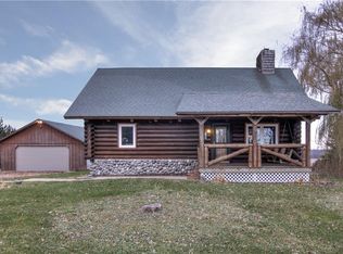8880 Schumacher Rd, Fall Creek, WI 54742