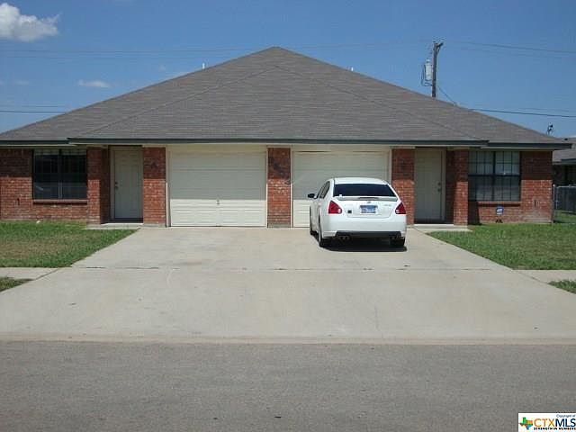 1st image of 3903-B Hitchrock Dr