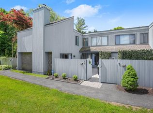 3 Forest Ln UNIT 3, Ridgefield, CT 06877