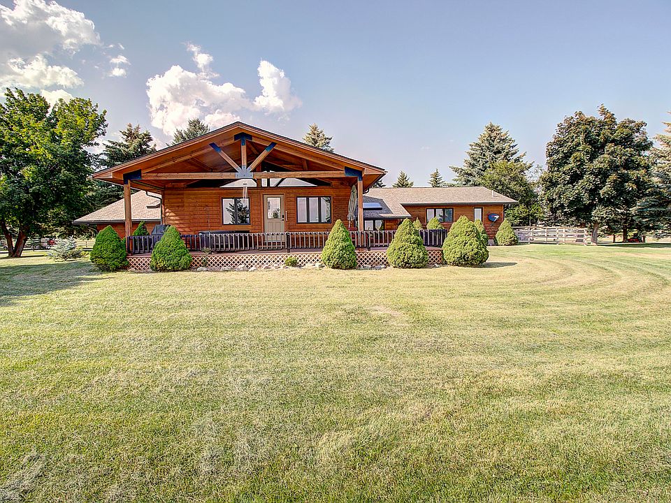 1st image of 32219 Cutting Horse Ln