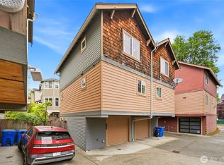 725 N 95th Street #B, Seattle, WA 98103