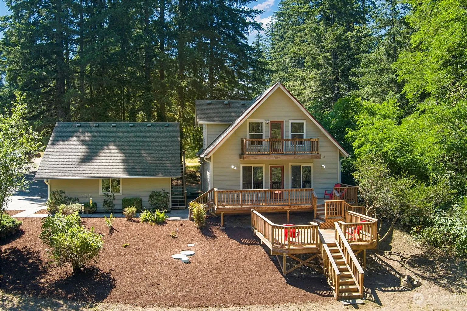 3901 Victory Drive SW photo 1