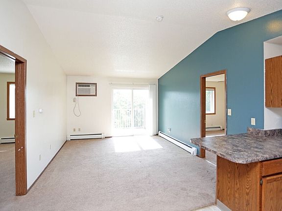 2nd image of 530 E Kenyon Ave #309