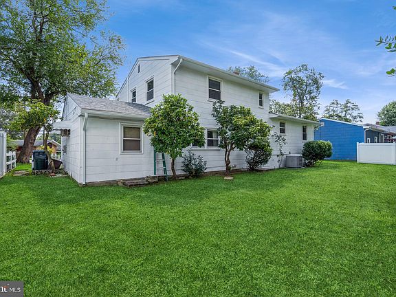 3rd image of 2737 Princeton Pike