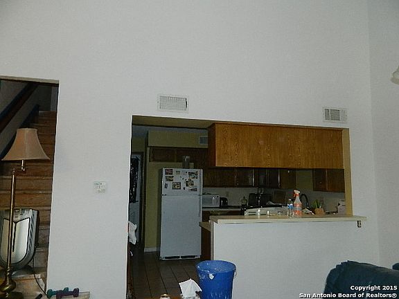 2nd image of 19 Deerfield Dr