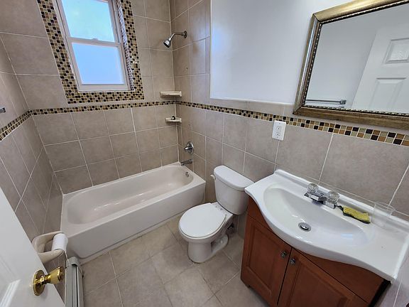 3rd image of 89 Battery Ave Floor 3