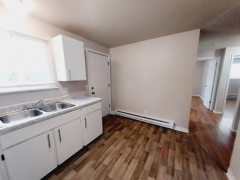 1122 Neil St NE — Photo 39