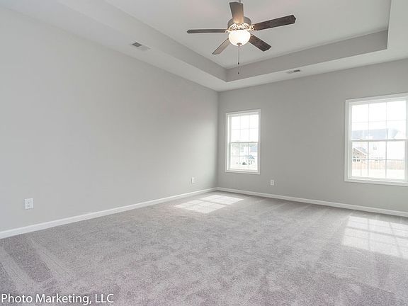 3rd image of 112 Bella Ct