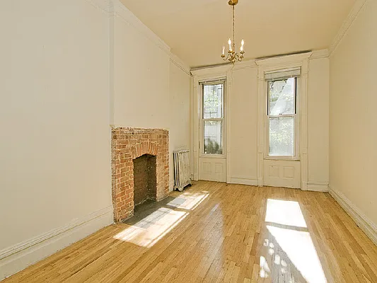Sold by Sotheby's International Realty | media 2