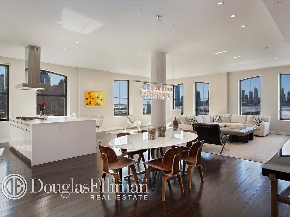 1st image of 250 West St APT 3D
