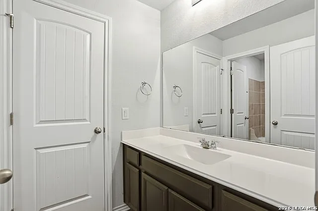 12611 Auriga — Photo 23