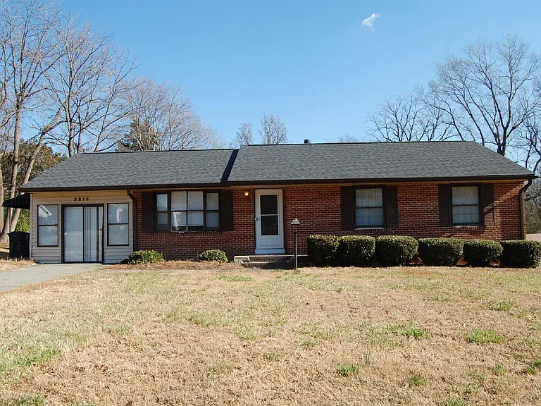 3215 Edenwood Dr — Photo 1