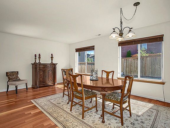 3rd image of 11813 57th Ave SE