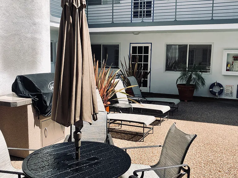 229 Bicknell Ave #205 — Photo 30