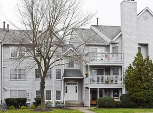 60 Quartz Ln UNIT 60, Paterson, NJ 07501