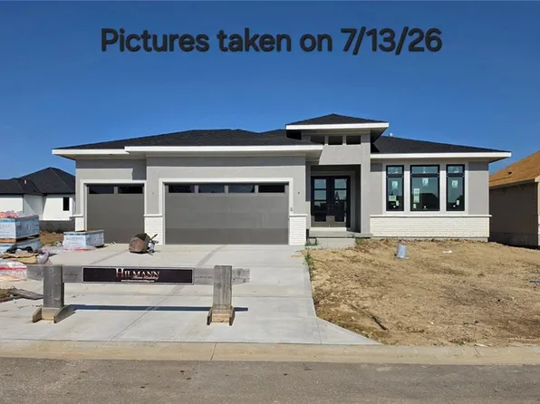 11235 S Gleason Rd, Olathe, KS 66061