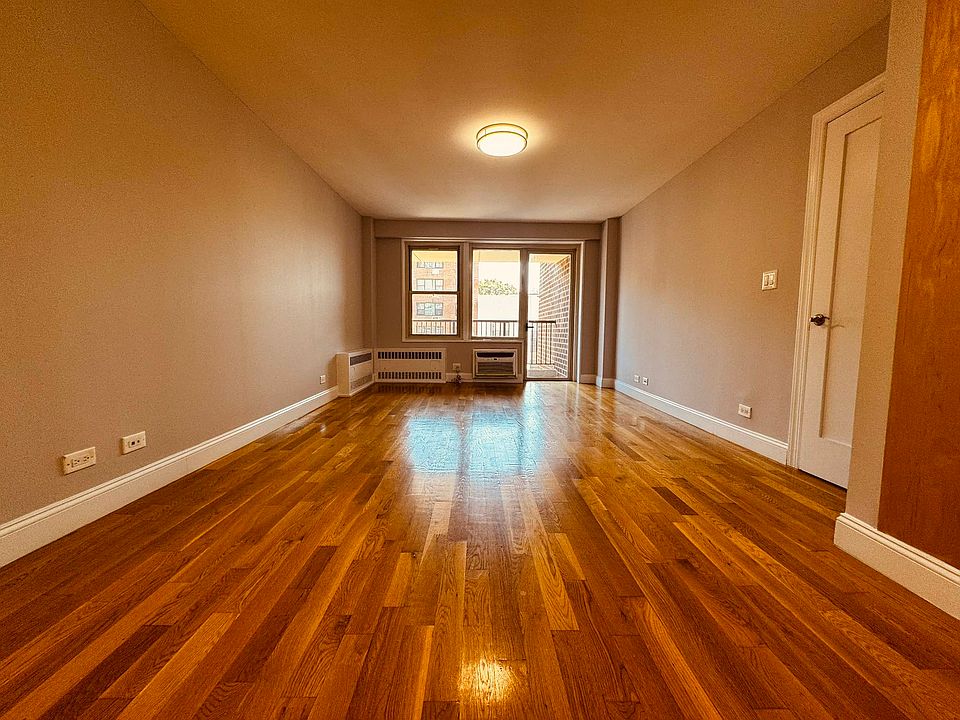 1st image of 123-33 83rd Ave #705