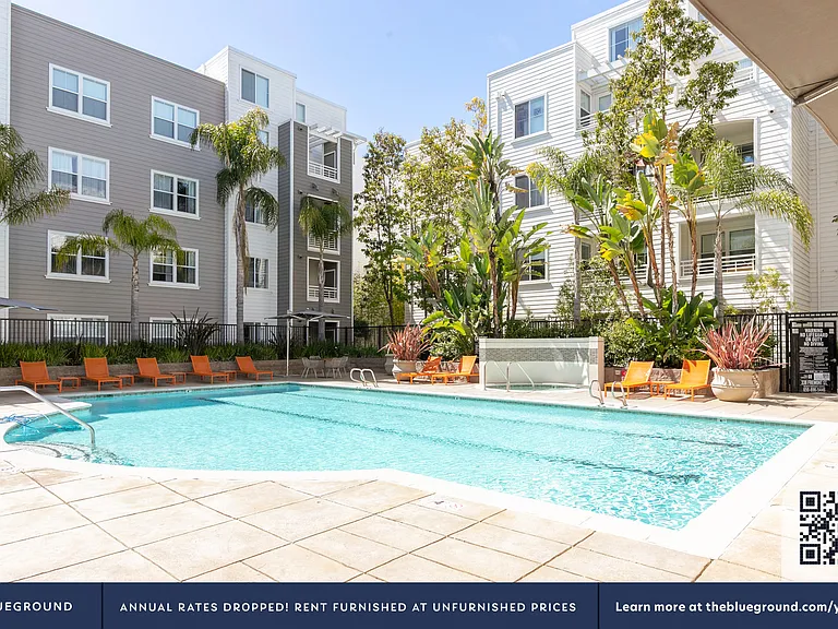 Building's Swimming pool