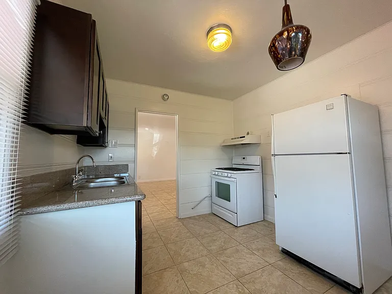 4285 1/2 Mobley Ave — Photo 30