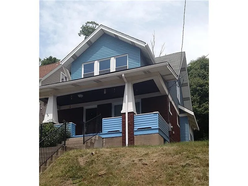 202 Branch St photo 1