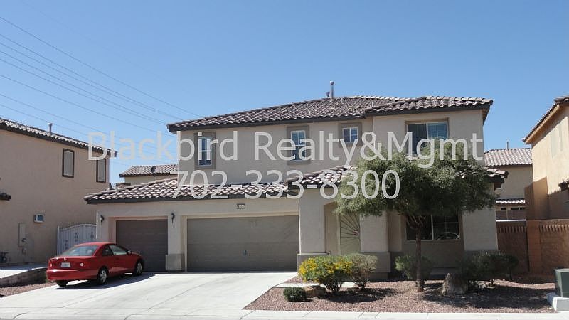 Front with Desert landscaping