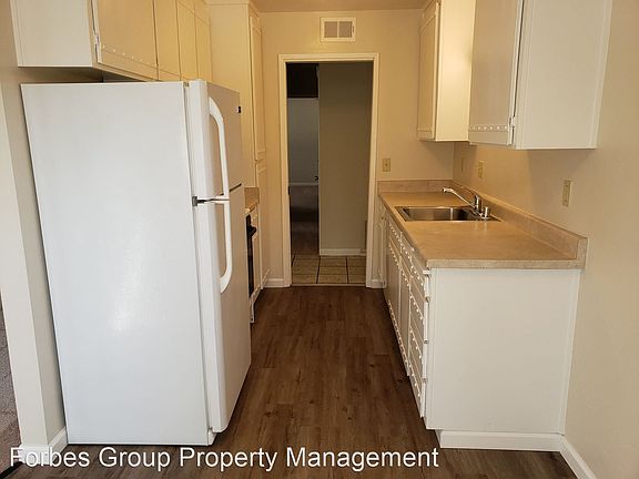 5th image of 1134 Delna Manor Ln #8287598