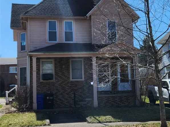 211 Pearl St, Medina, NY 14103