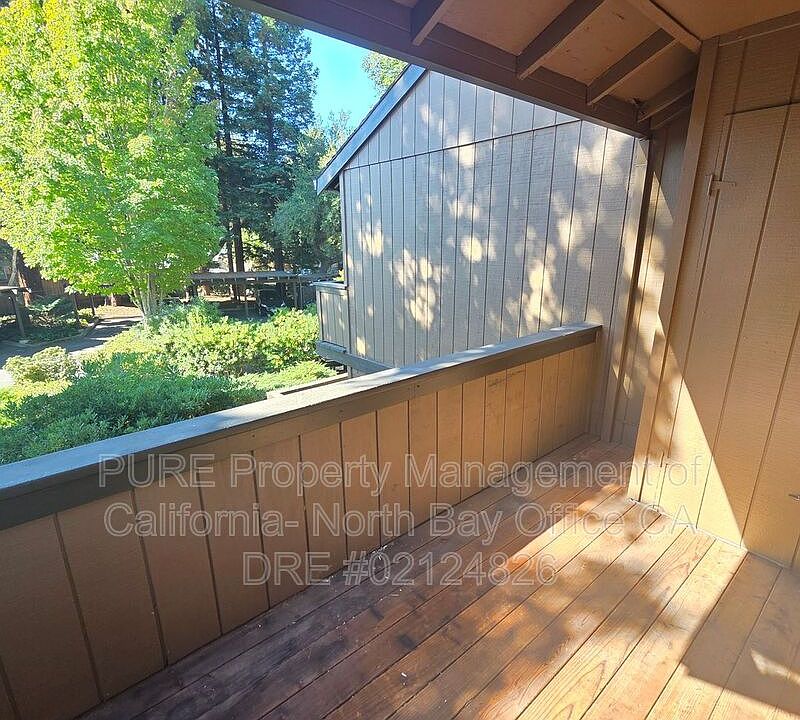 1st image of 13 Arbor Ct