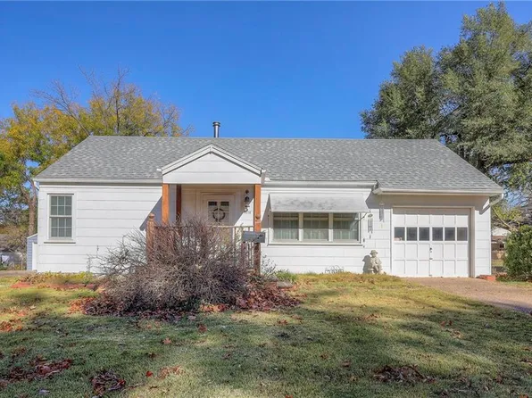 3616 NE 52nd Ter, Kansas City, MO 64119