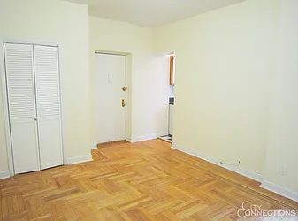 Rented by City Connections Realty