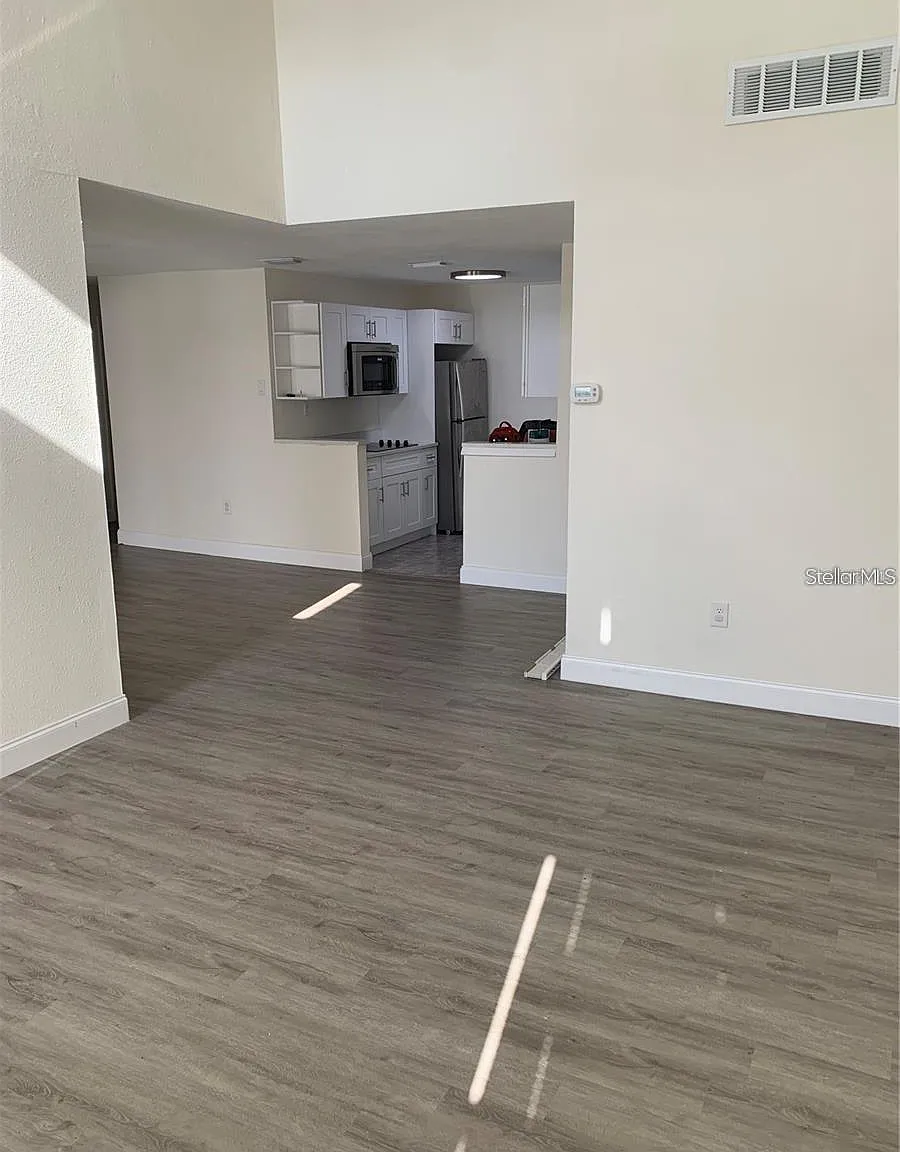 2 bed, 1156 sqft, $1,400 — Photo 3